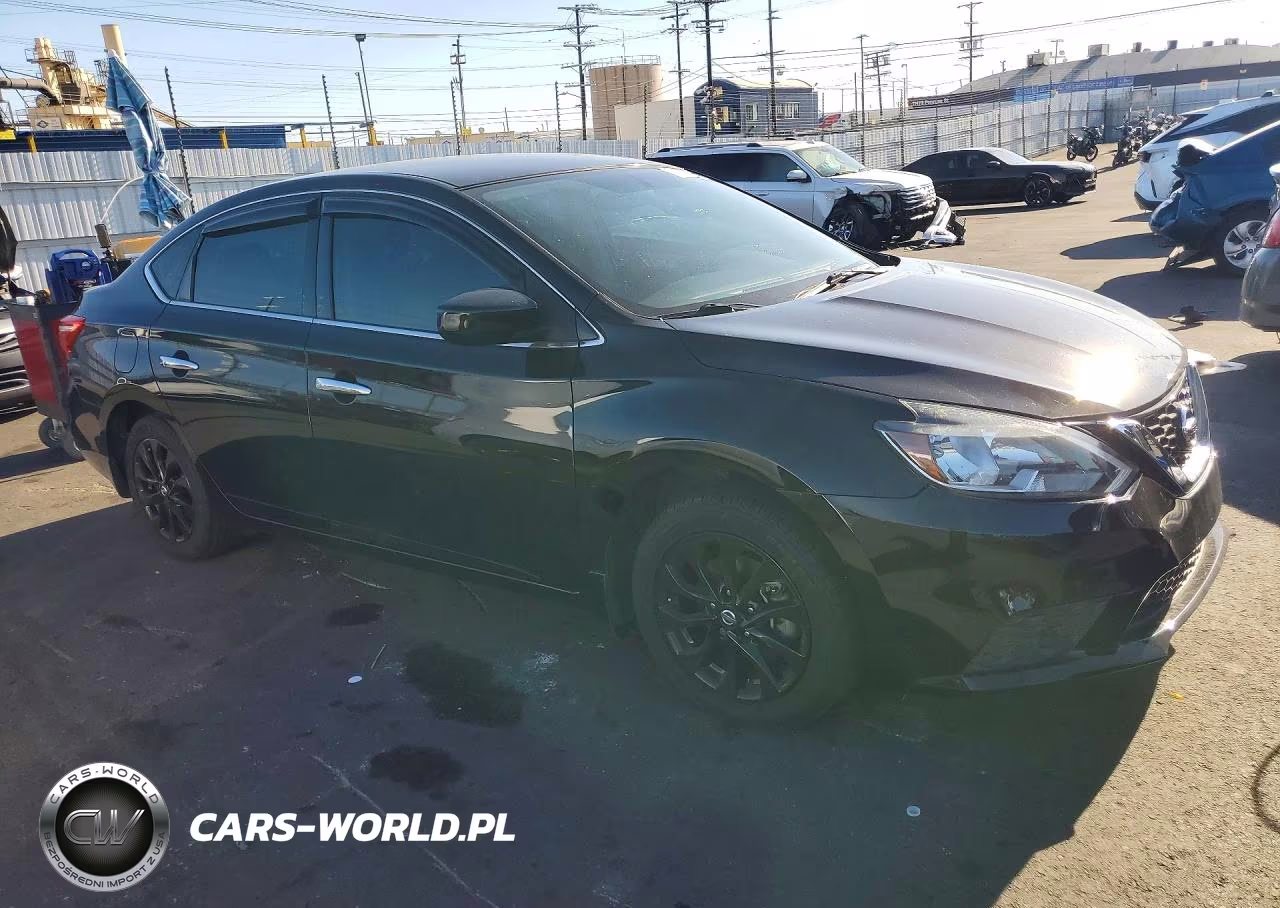 2018 Nissan Sentra S VIN:3N1AB7AP2JY264298 - 4