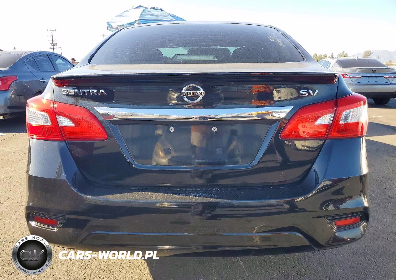 2018 Nissan Sentra S VIN:3N1AB7AP2JY264298 - 6