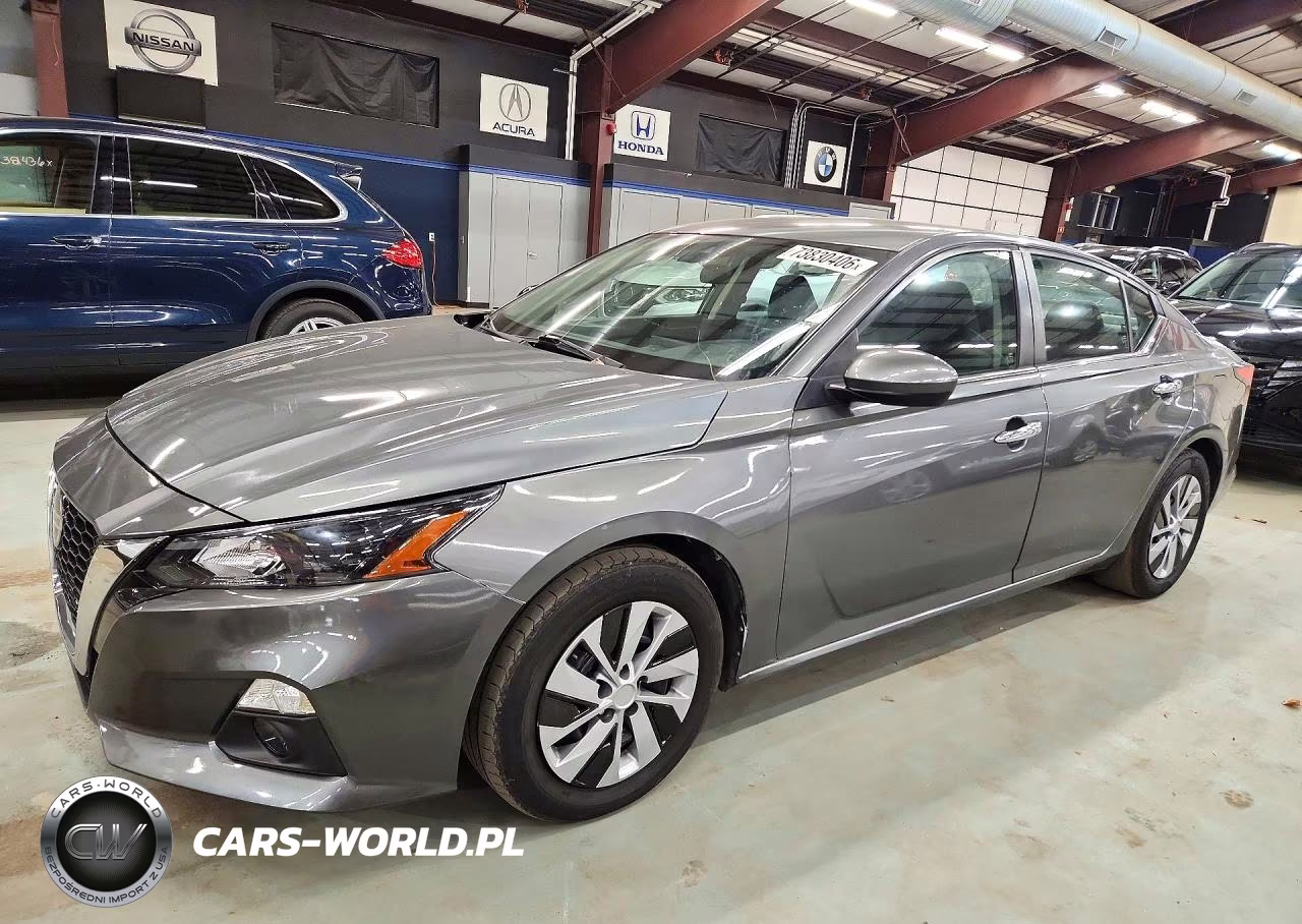 2022 Nissan Altima S