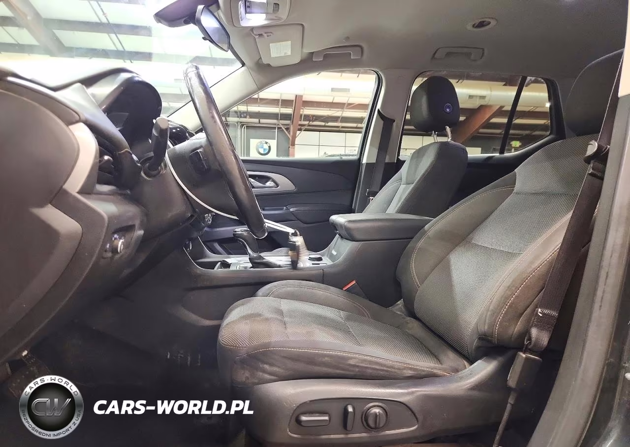 2019 Chevrolet Traverse Lt VIN:1GNEVGKW1KJ250255 - 7
