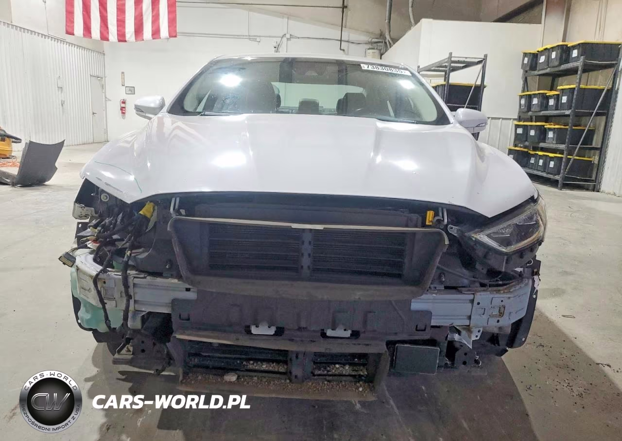 2017 Ford Fusion Se Hybrid VIN:3FA6P0LU3HR409289 - 5