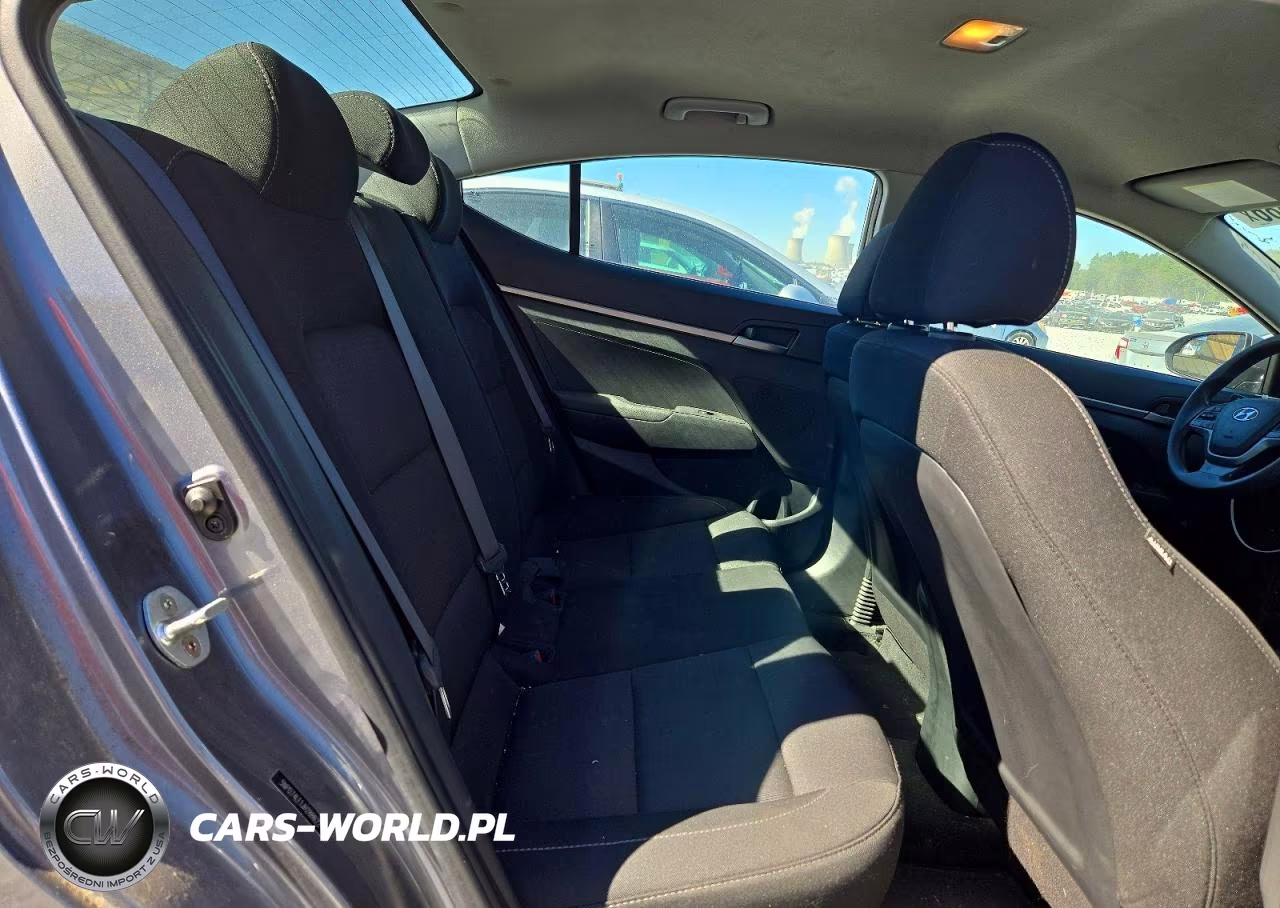 2018 Hyundai Elantra Se VIN:5NPD74LF1JH288622 - 10