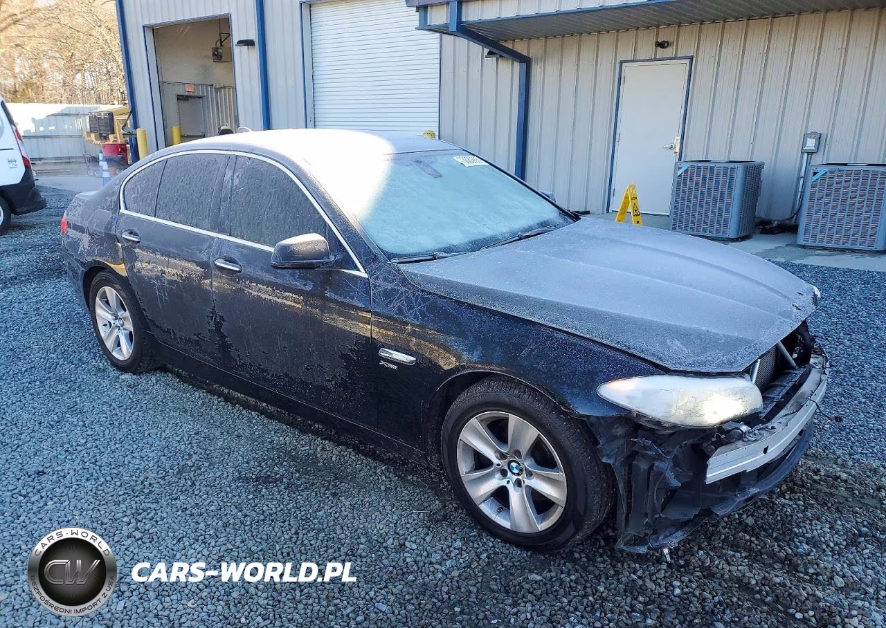 2012 BMW 528 VIN:WBAXH5C56CDW08885 - 4