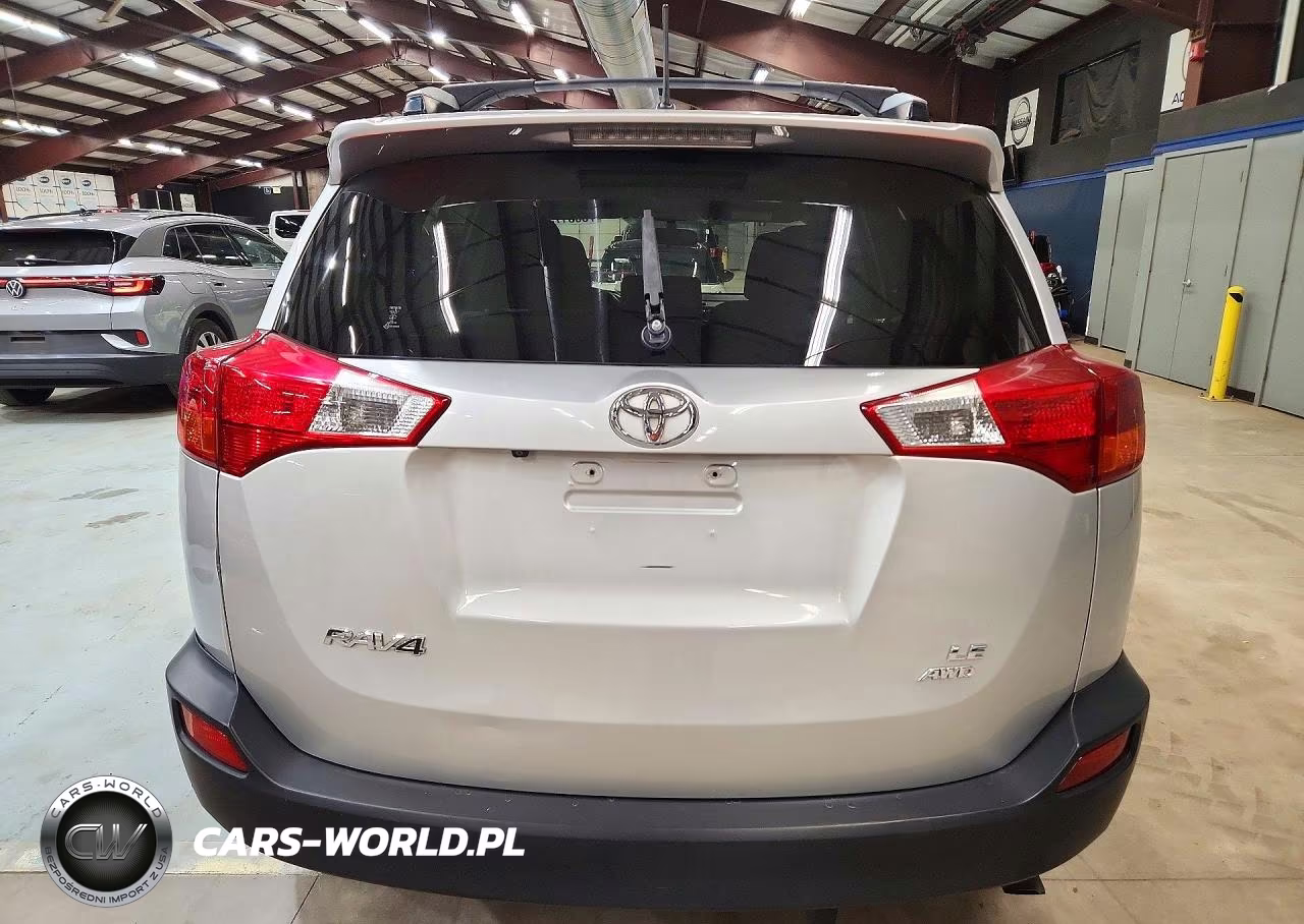 2015 Toyota Rav4 Le VIN:JTMBFREV5FD149585 - 6