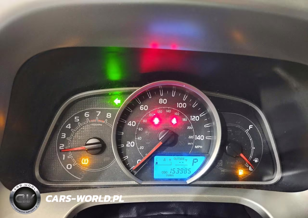 2015 Toyota Rav4 Le VIN:JTMBFREV5FD149585 - 9