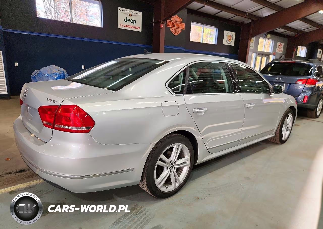 2015 Volkswagen Passat Se VIN:1VWBT7A31FC106558 - 3