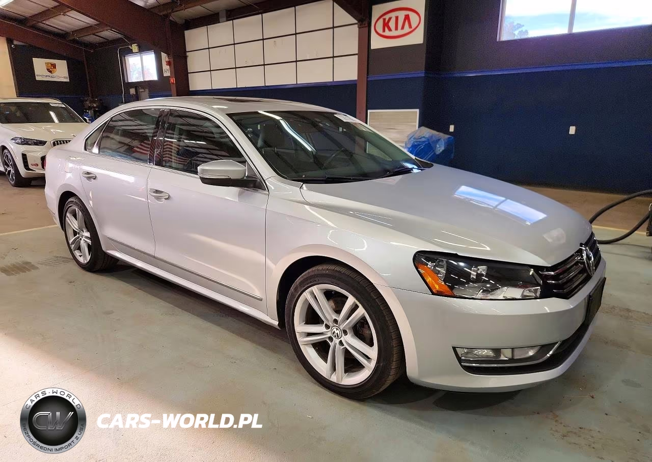 2015 Volkswagen Passat Se VIN:1VWBT7A31FC106558 - 4