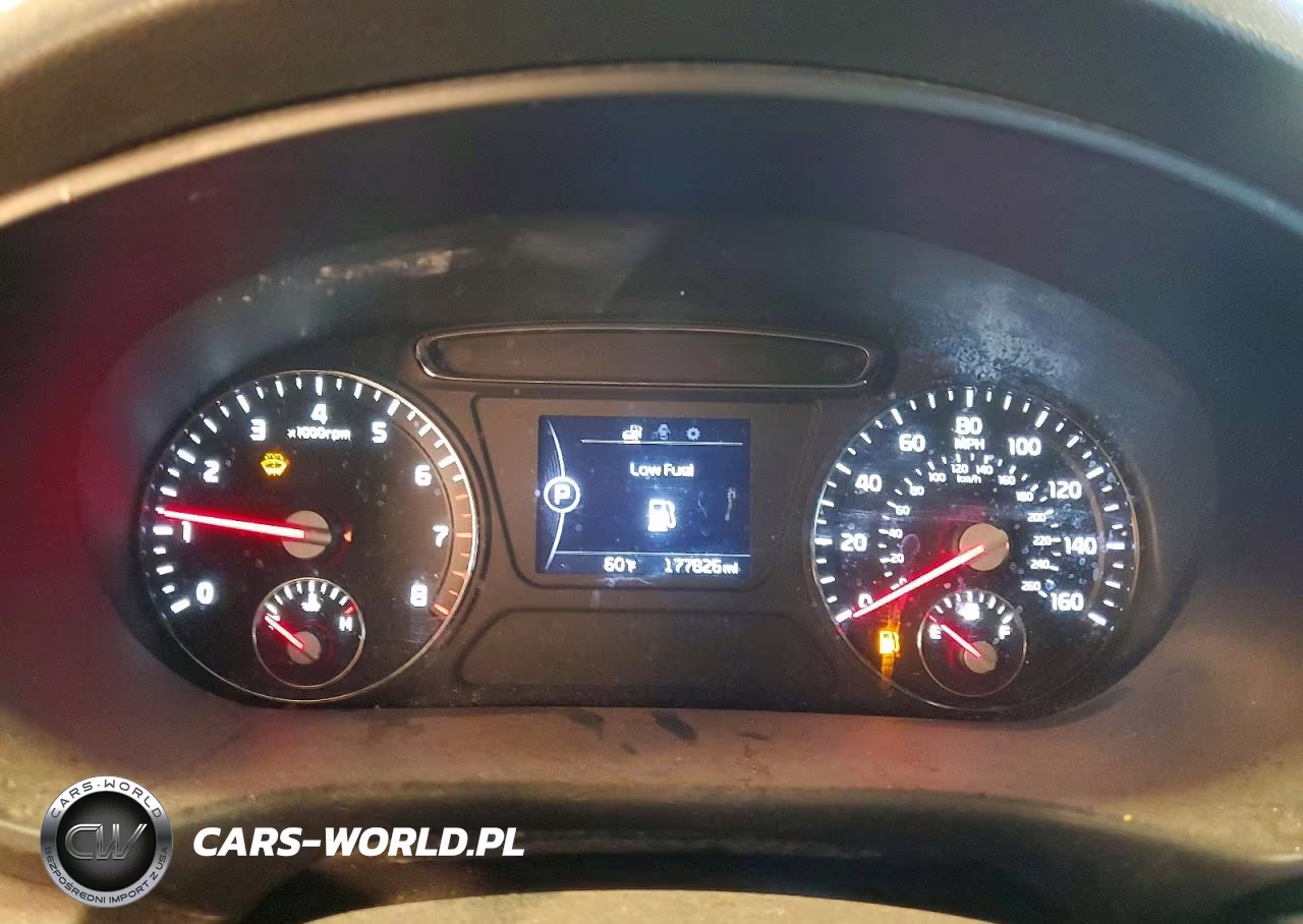 2017 Kia Sorento Lx V6 VIN:5XYPG4A55HG201913 - 9
