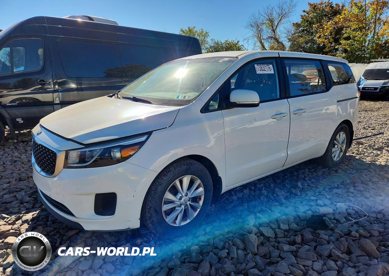 2016 Kia Sedona L