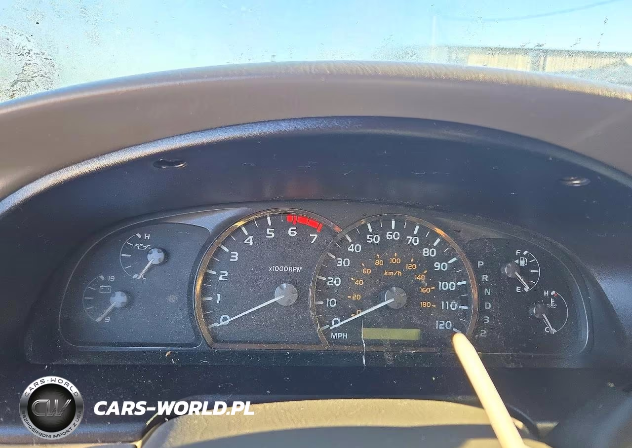 2005 Toyota Sequoia Limited VIN:5TDBT48AX5S252220 - 9