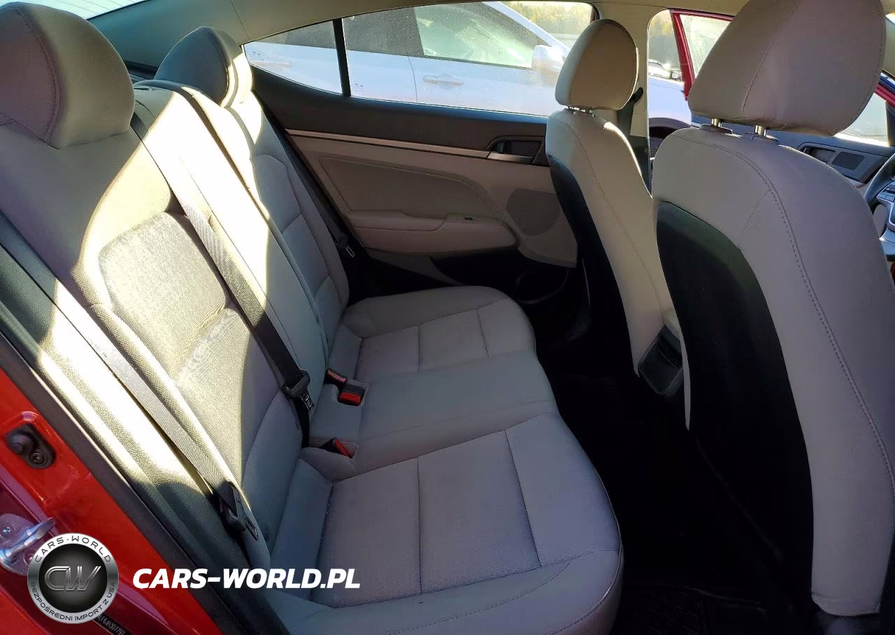 2018 Hyundai Elantra Sel VIN:5NPD84LF6JH307792 - 10