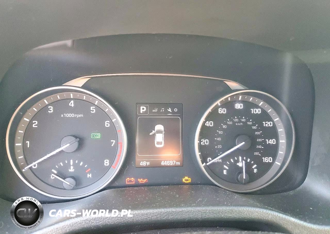 2018 Hyundai Elantra Sel VIN:5NPD84LF6JH307792 - 9