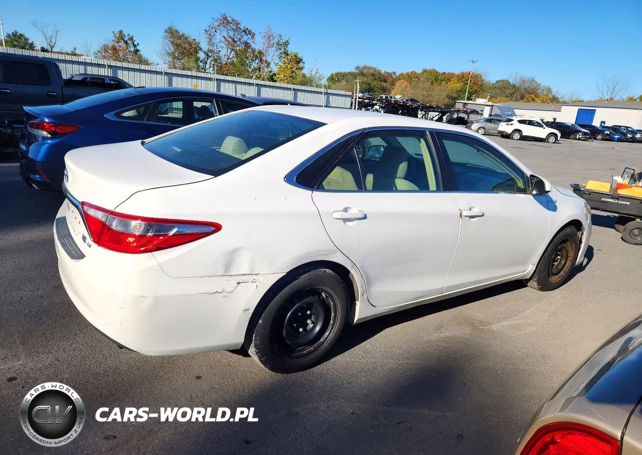 2015 Toyota Camry Hybrid Le VIN:4T1BD1FK6FU149778 - 3