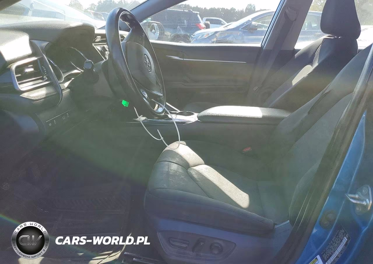 2019 Toyota Camry Le VIN:4T1B11HK0KU228539 - 7