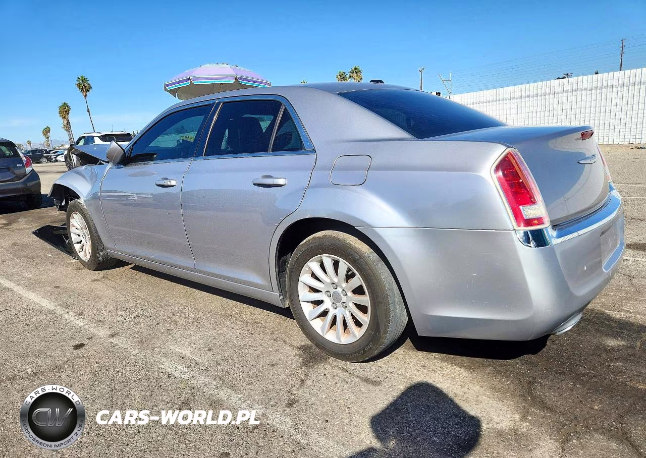 2014 Chrysler 300 VIN:2C3CCAAGXEH335957 - 2