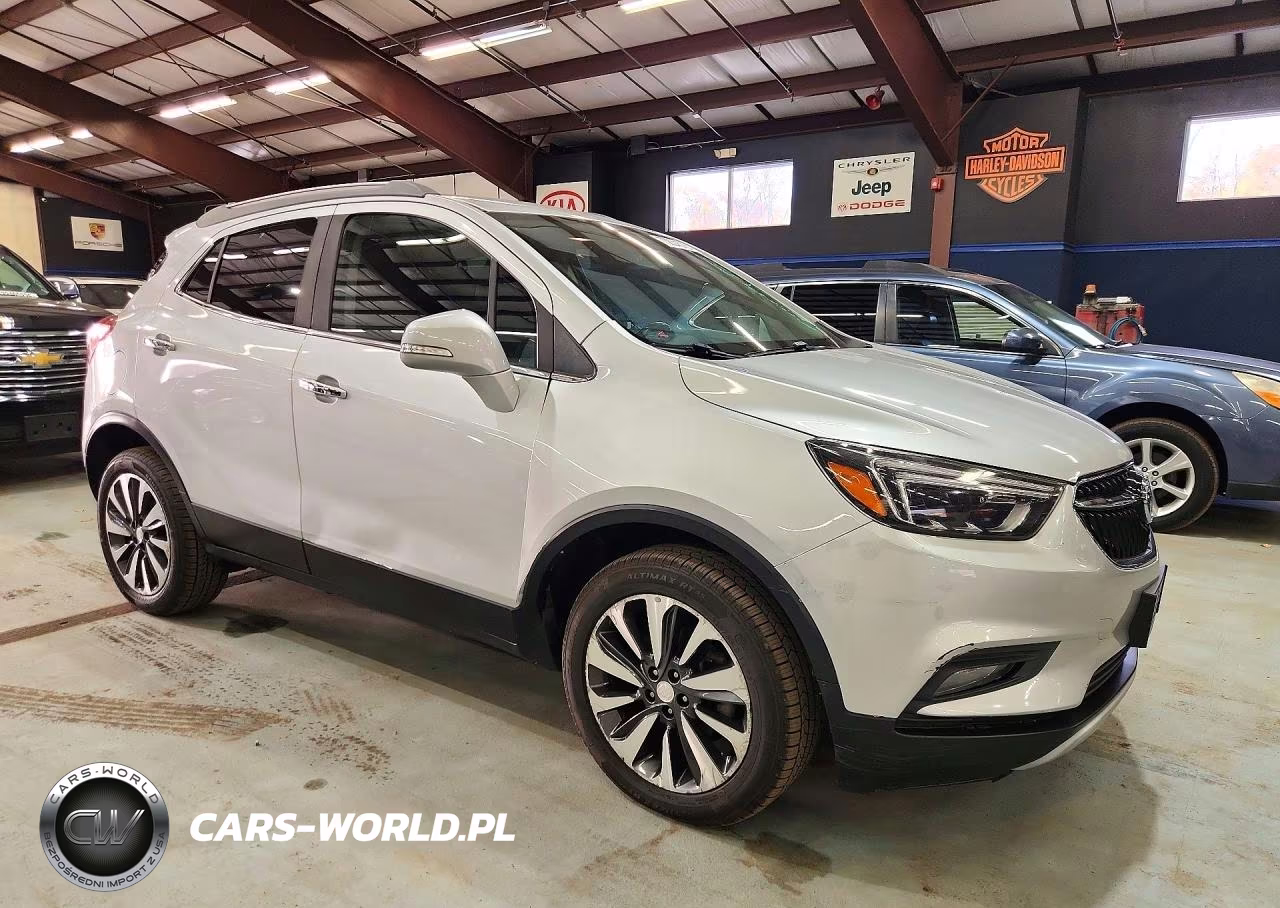 2018 Buick Encore Essence VIN:KL4CJGSBXJB550629 - 4