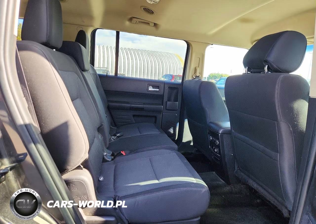 2018 Ford Flex Se VIN:2FMGK5B86JBA17079 - 11
