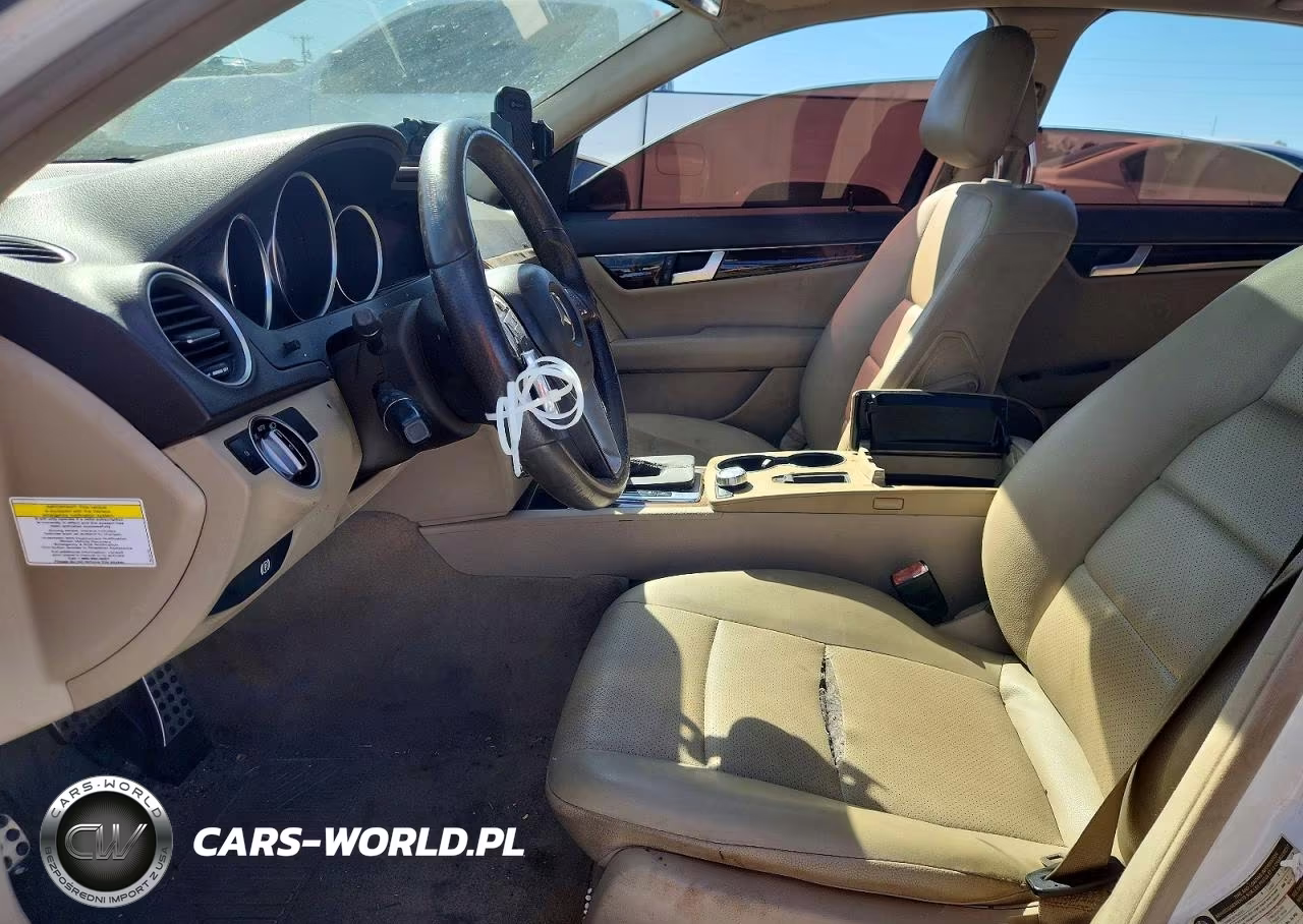 2012 Mercedes-Benz C 250 VIN:WDDGF4HB3CR218224 - 7