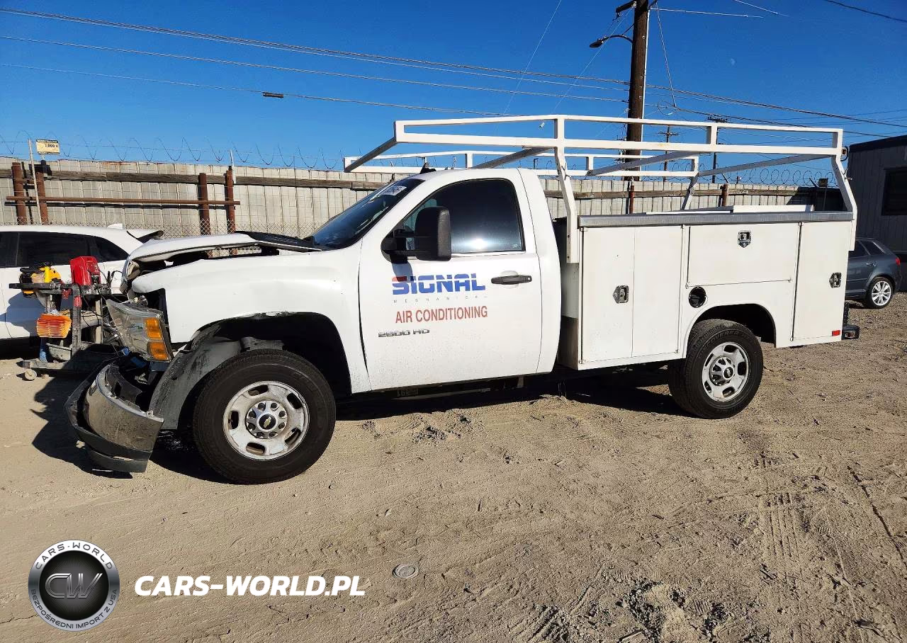 2014 Chevrolet Silverado C2500 Heavy Duty VIN:1GB0CVCG9EF167141 - 1