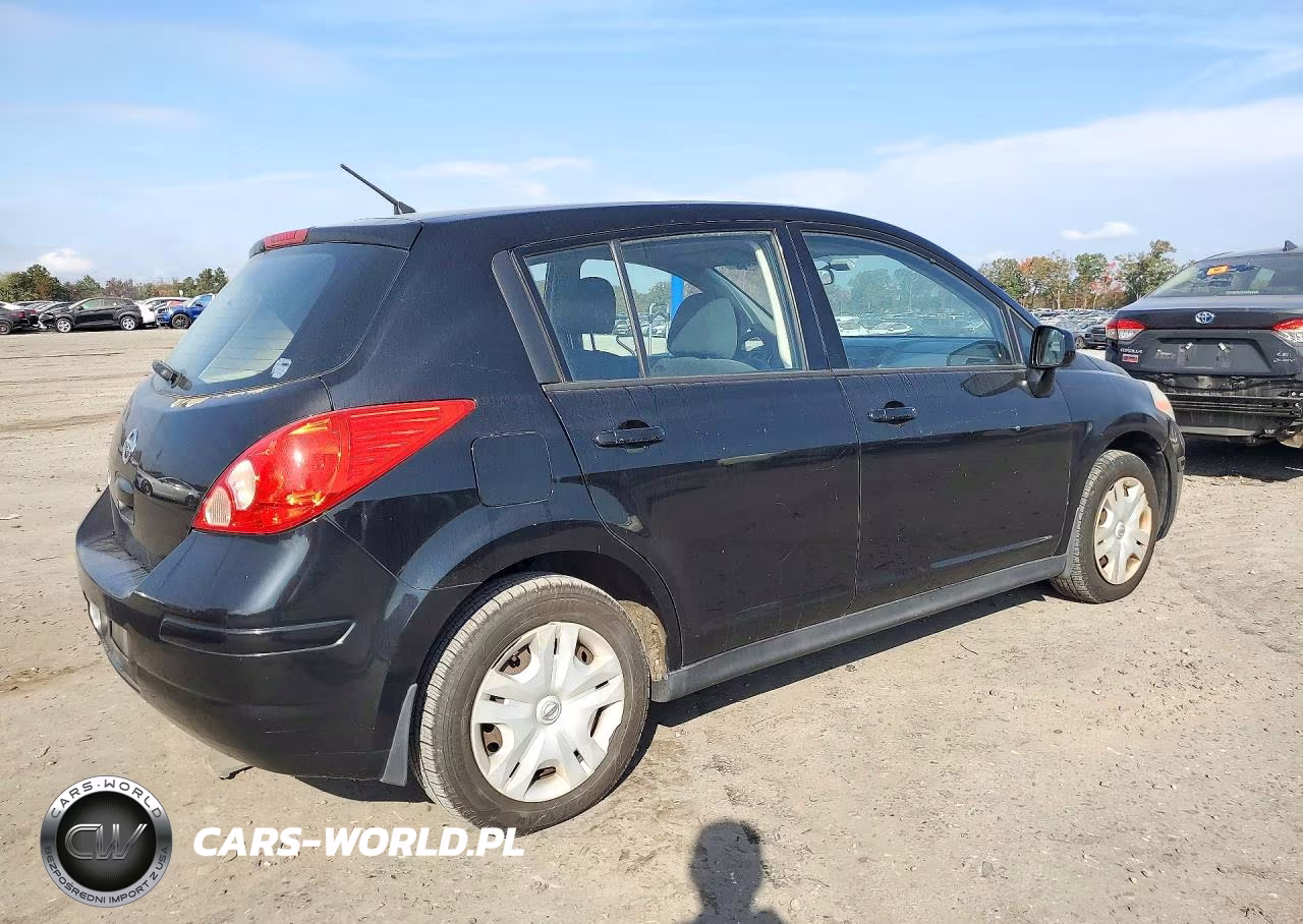 2011 Nissan Versa 1.8 S VIN:3N1BC1CP2BL414615 - 3