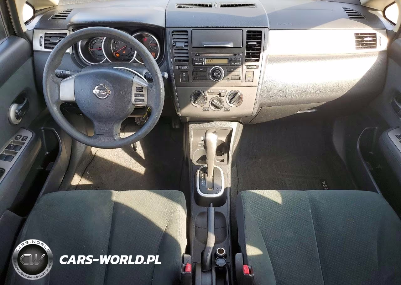 2011 Nissan Versa 1.8 S VIN:3N1BC1CP2BL414615 - 8