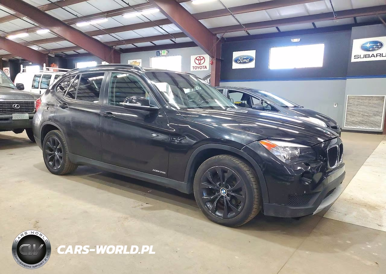 2013 BMW X1 xDrive28I VIN:WBAVL1C56DVR87364 - 4