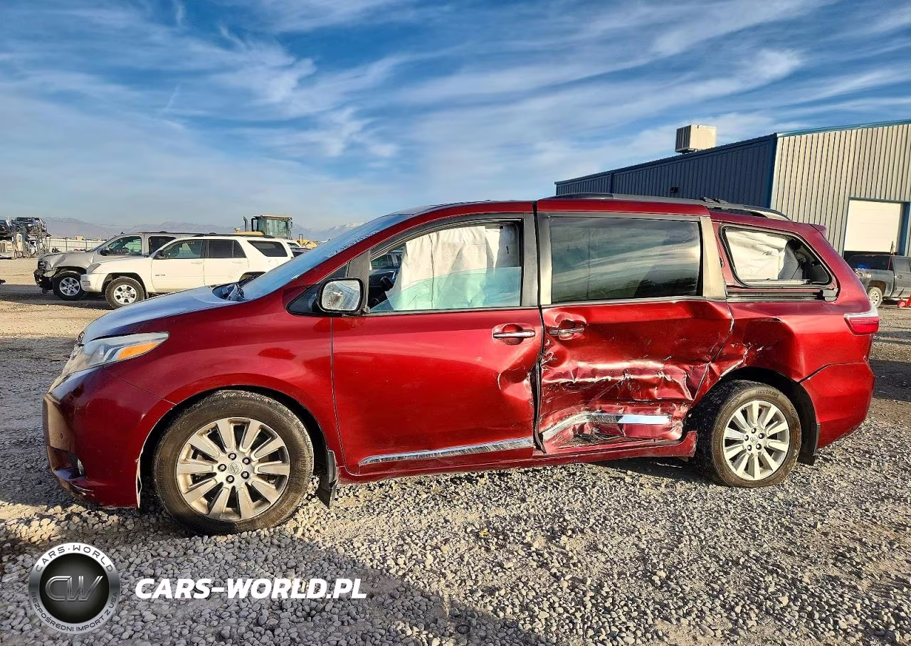 2015 Toyota Sienna