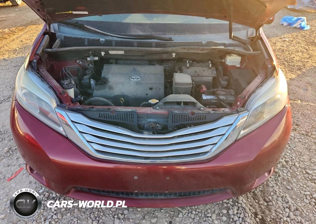 2015 Toyota Sienna VIN:5TDDK3DC9FS098842 - 12
