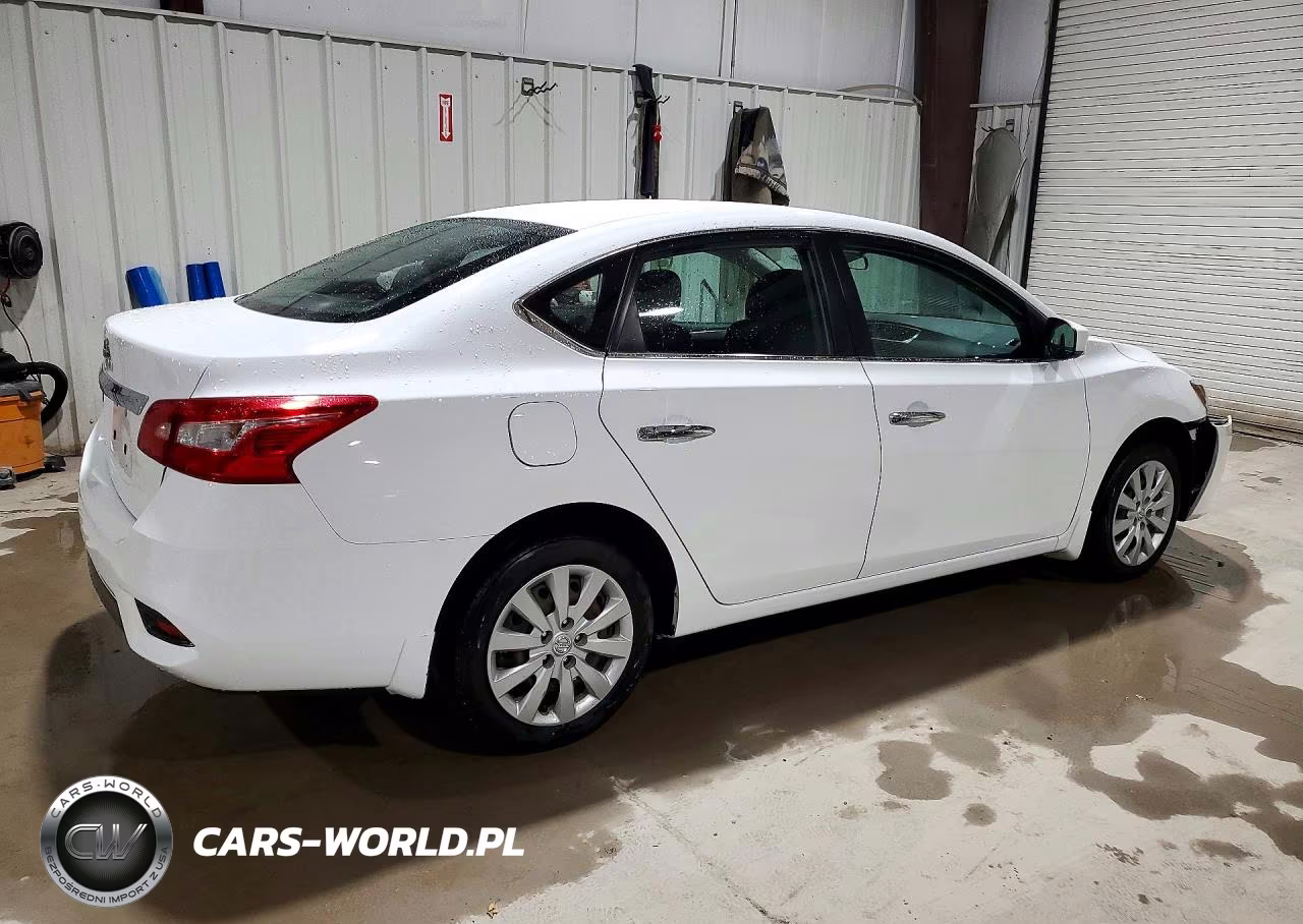 2018 Nissan Sentra S VIN:3N1AB7AP6JY322087 - 3
