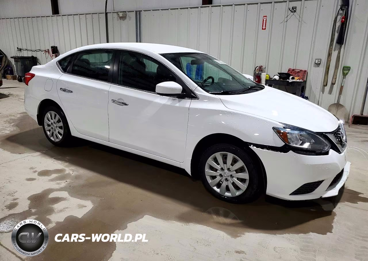 2018 Nissan Sentra S VIN:3N1AB7AP6JY322087 - 4