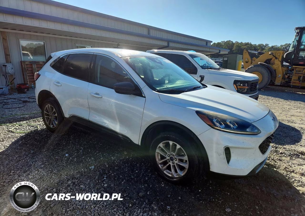 2022 Ford Escape Se VIN:1FMCU9G6XNUA60749 - 4