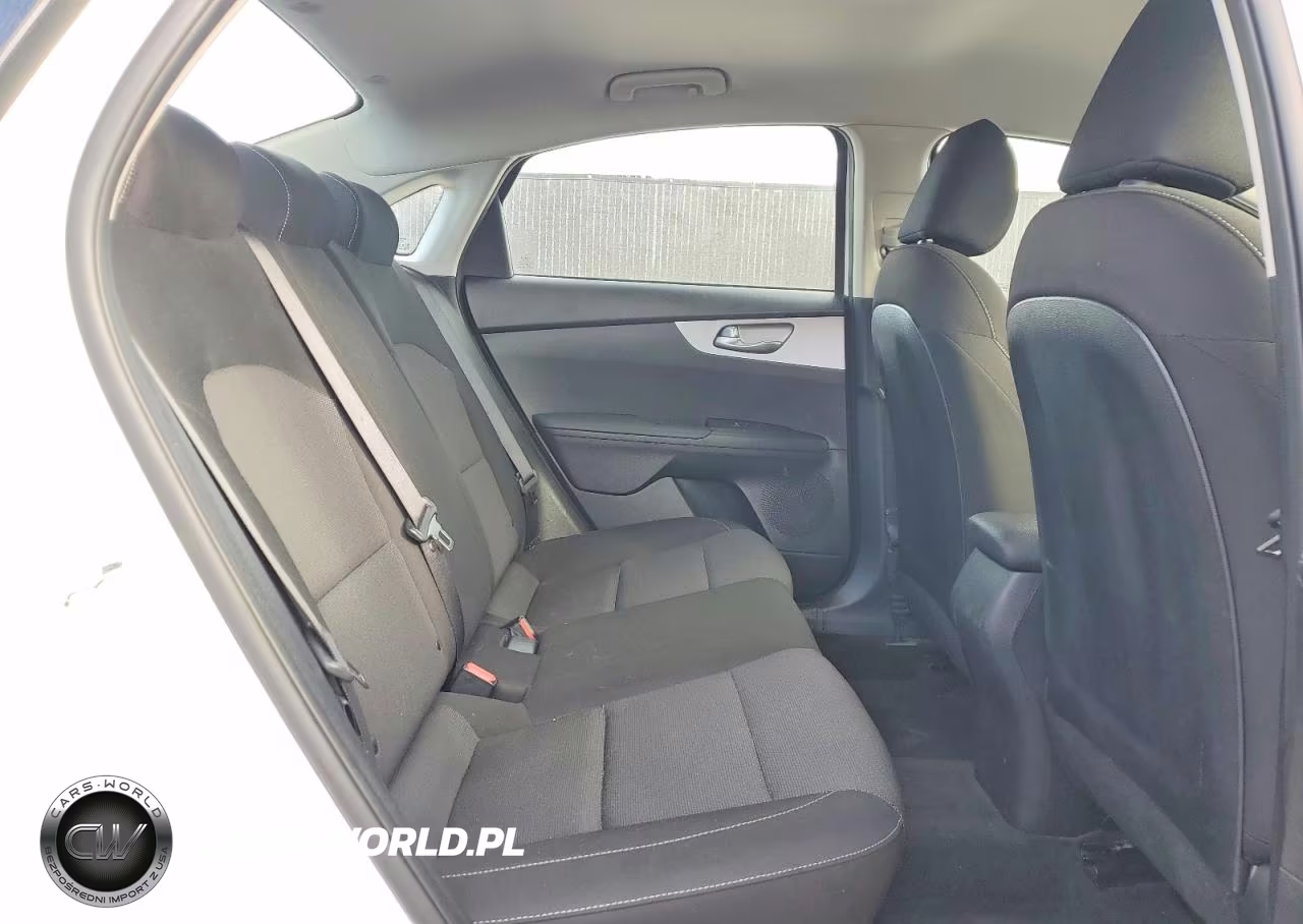 2024 Kia Forte Lx VIN:3KPF24AD6RE732053 - 10