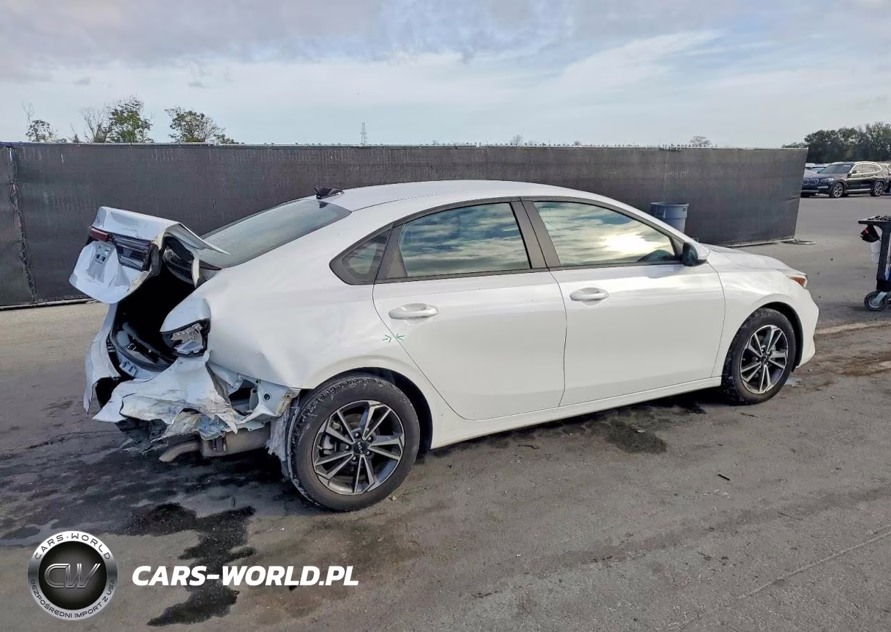 2024 Kia Forte Lx VIN:3KPF24AD6RE732053 - 3