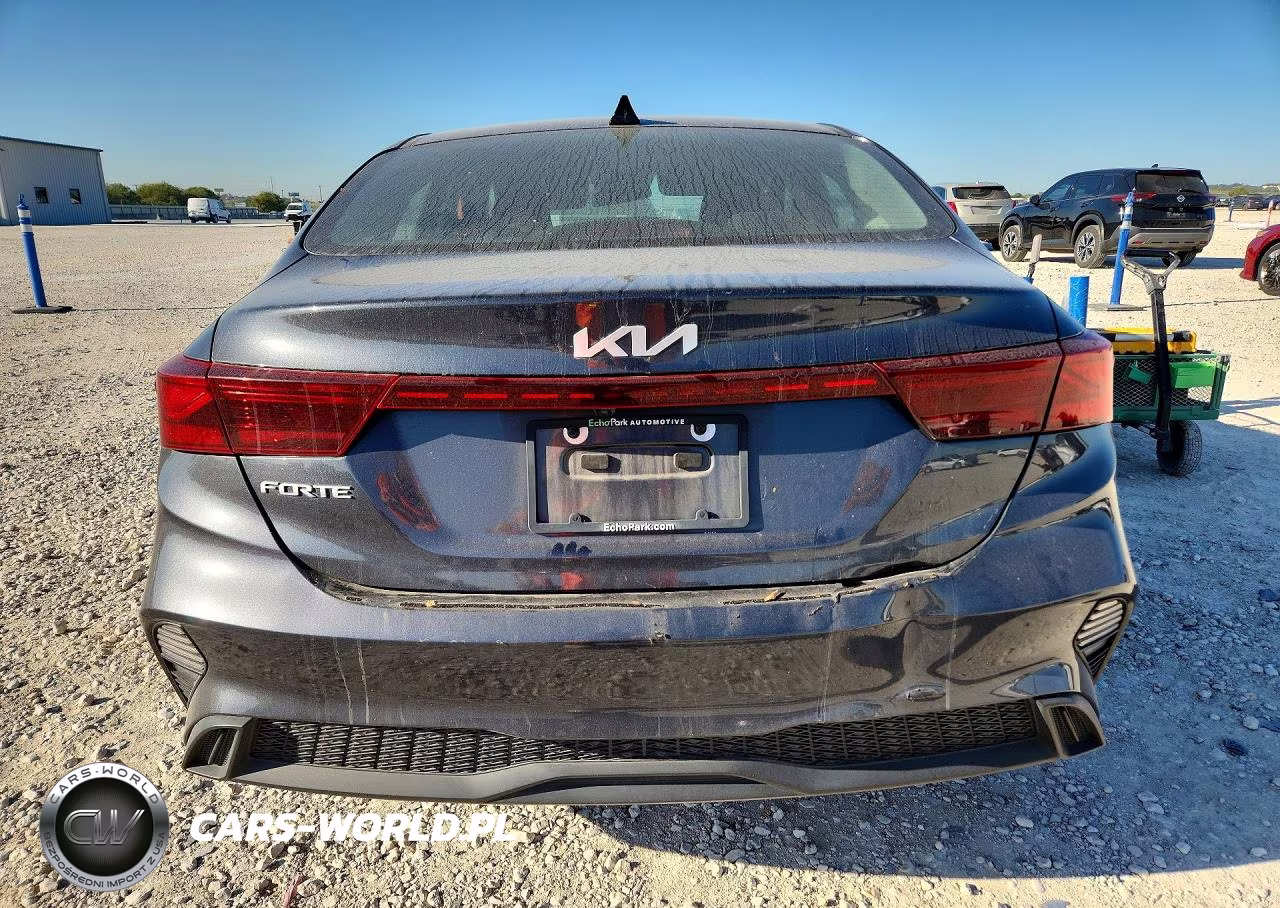 2023 Kia Forte Lxs VIN:3KPF24AD6PE527846 - 6