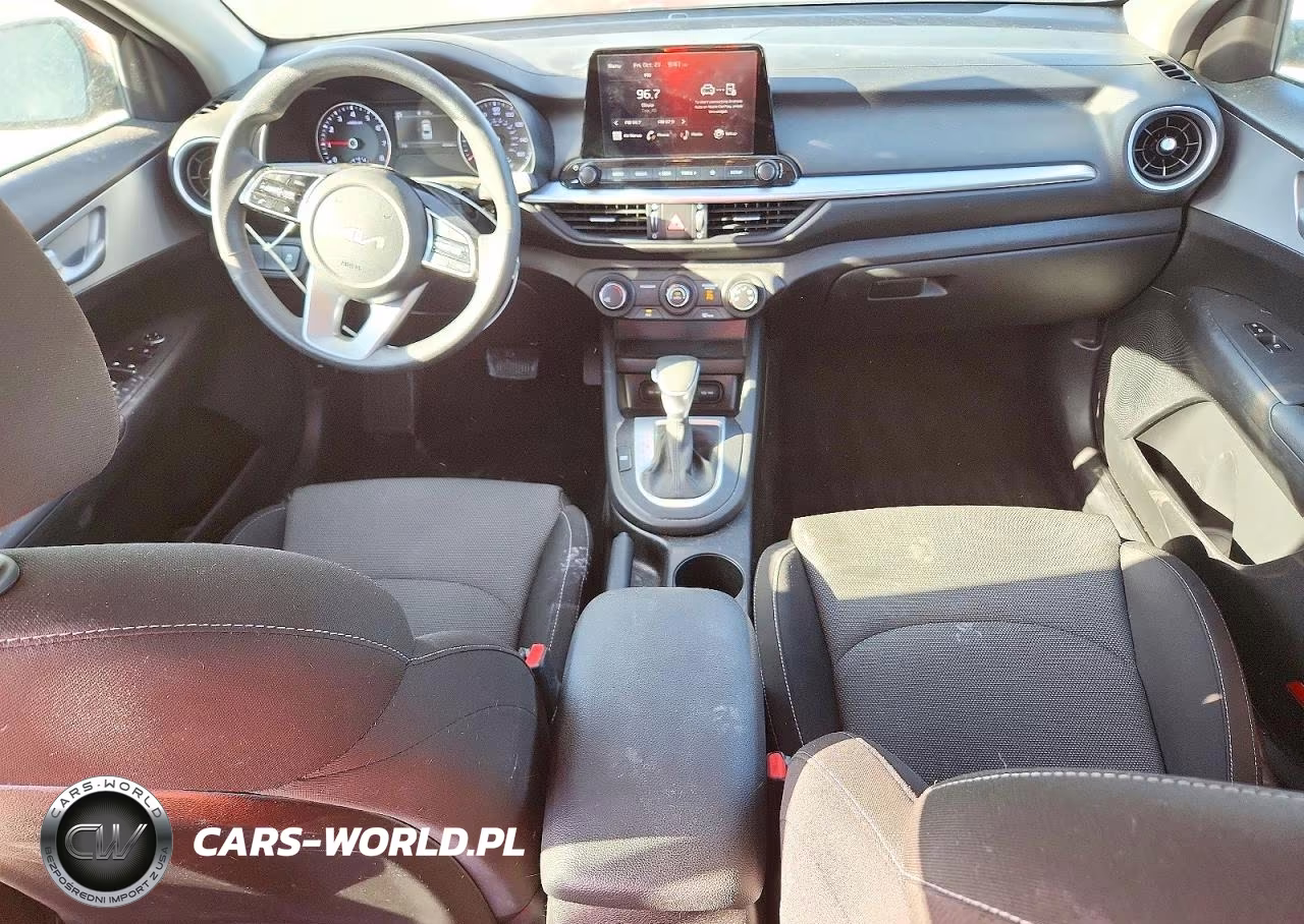 2023 Kia Forte Lxs VIN:3KPF24AD6PE527846 - 8