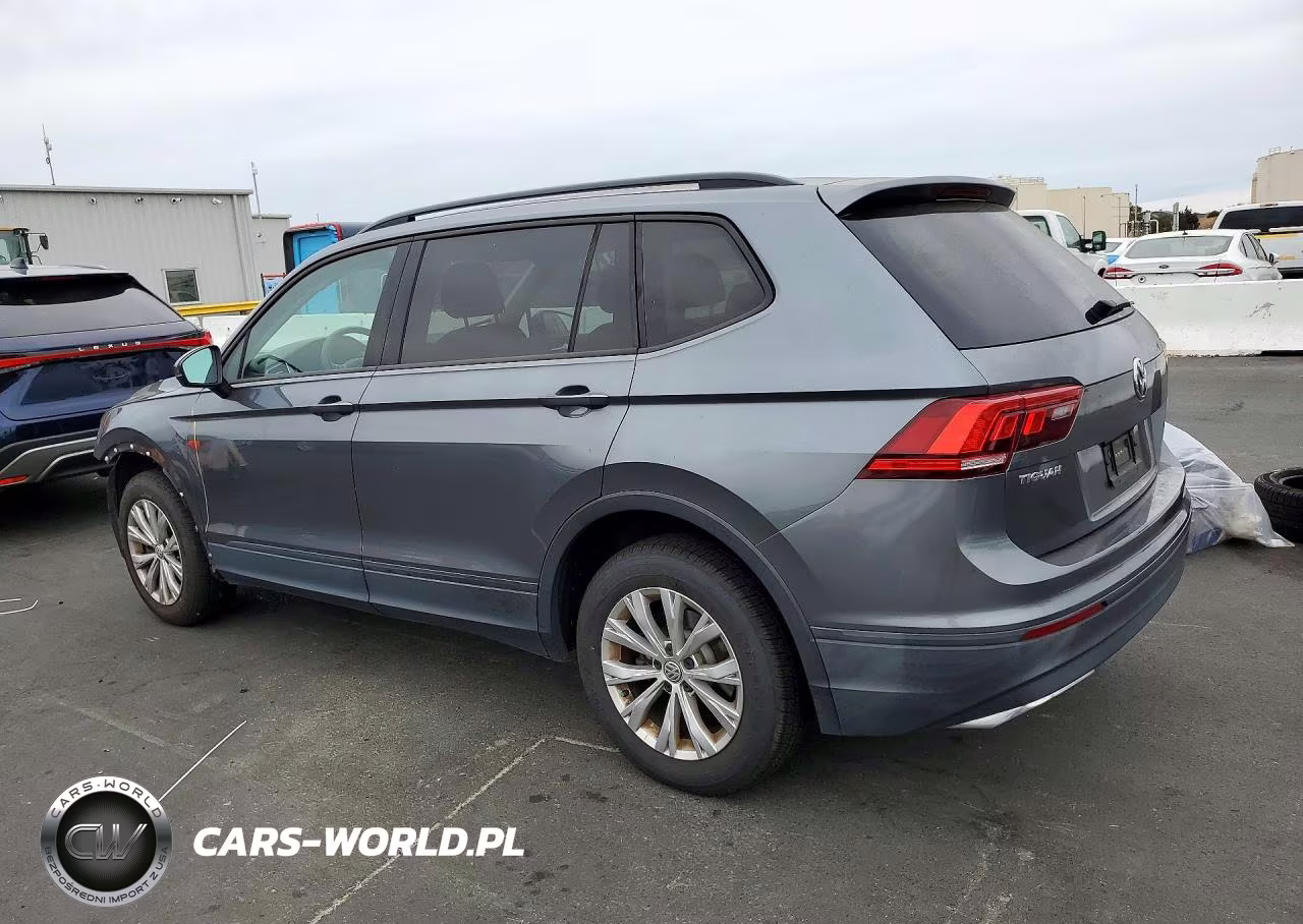 2018 Volkswagen Tiguan S VIN:3VV1B7AX7JM111681 - 2