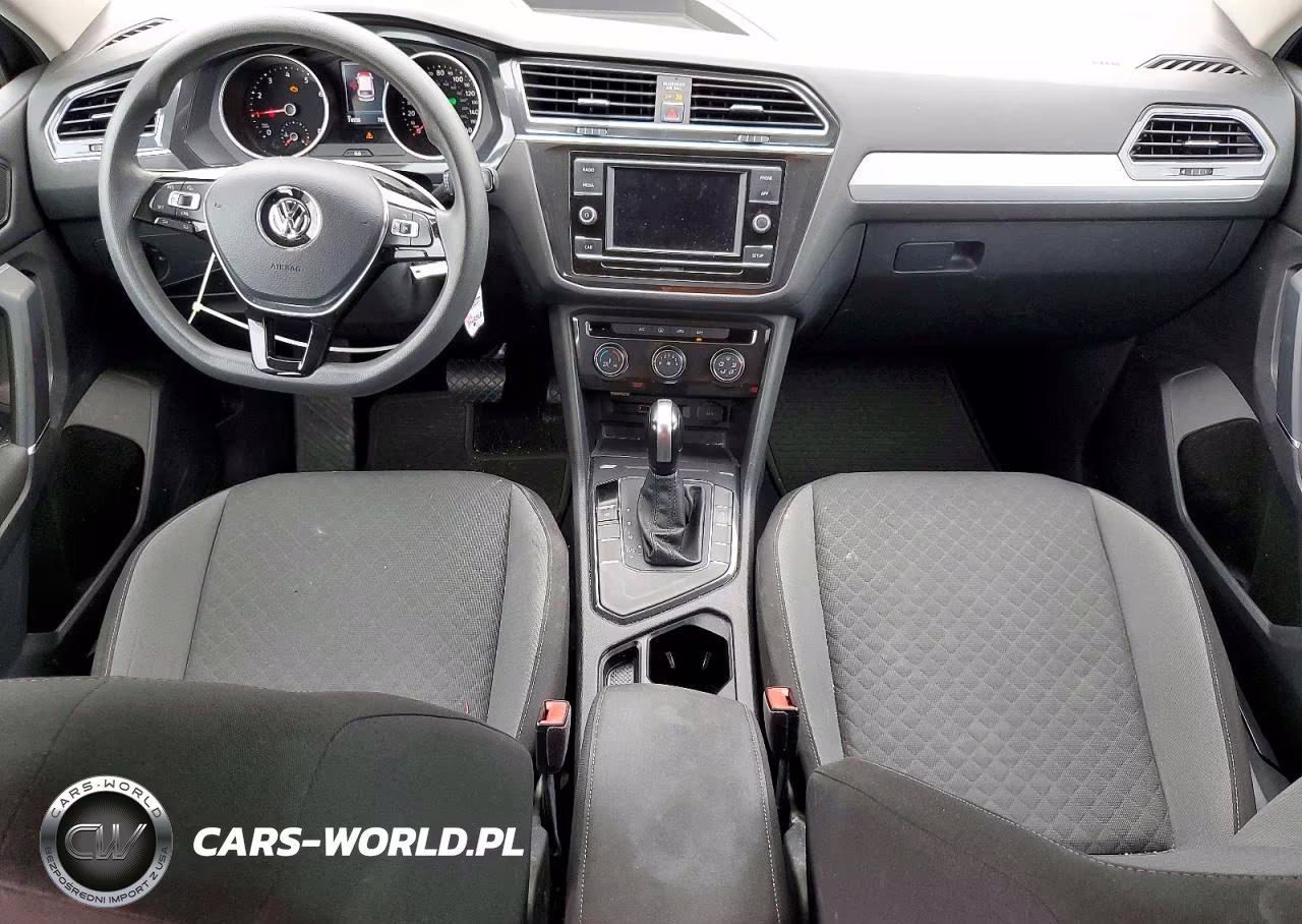 2018 Volkswagen Tiguan S VIN:3VV1B7AX7JM111681 - 8