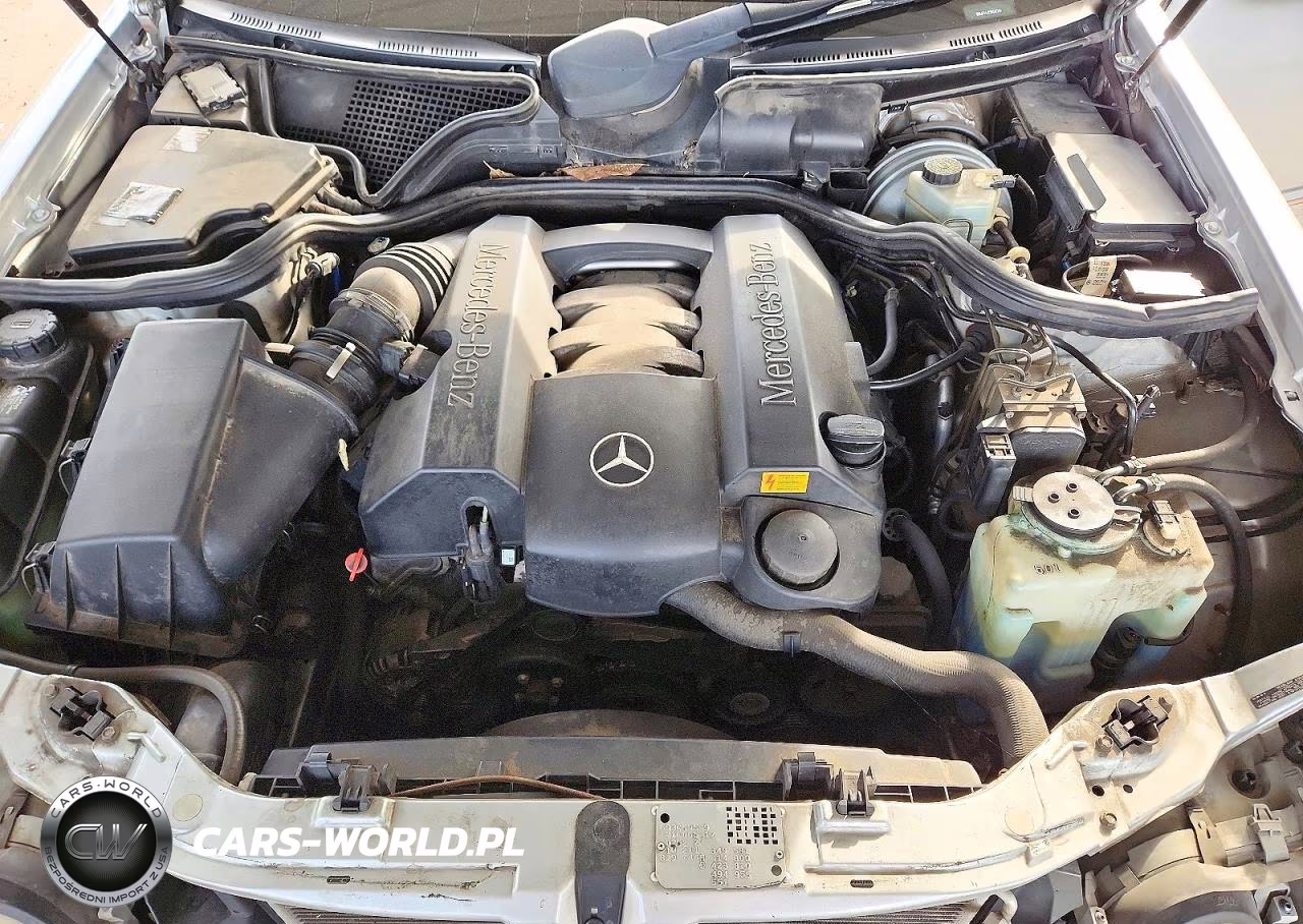 2000 Mercedes-Benz E 320 VIN:WDBJF65J2YB089785 - 11