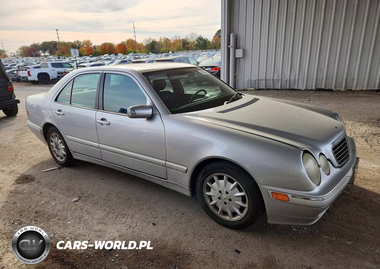 2000 Mercedes-Benz E 320 VIN:WDBJF65J2YB089785 - 4
