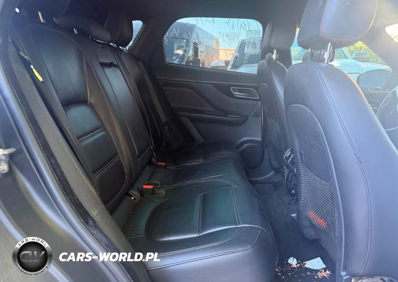 2019 Jaguar F-Pace Prestige VIN:SADCK2GX2KA601028 - 6