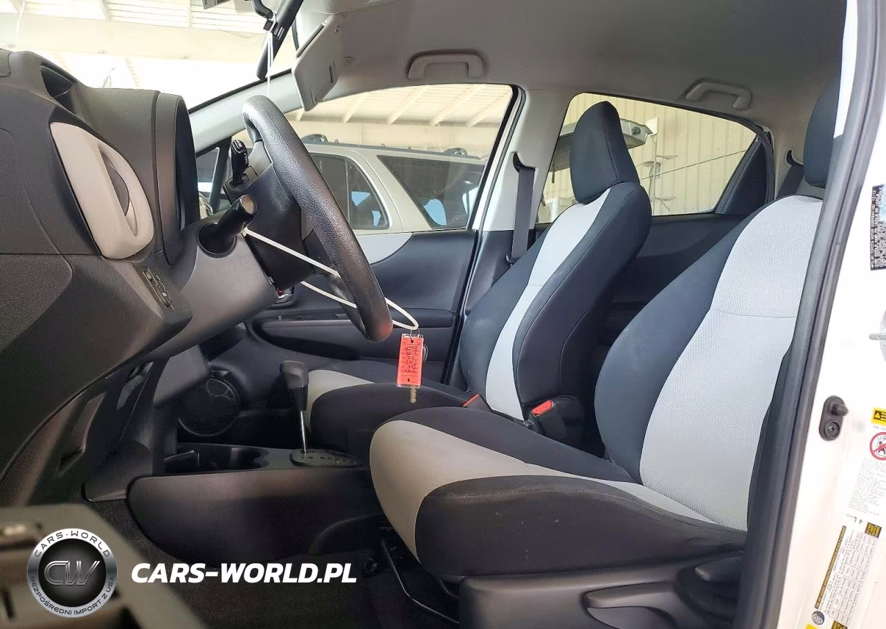 2014 Toyota Yaris 5-Door Le VIN:JTDKTUD37ED590404 - 7