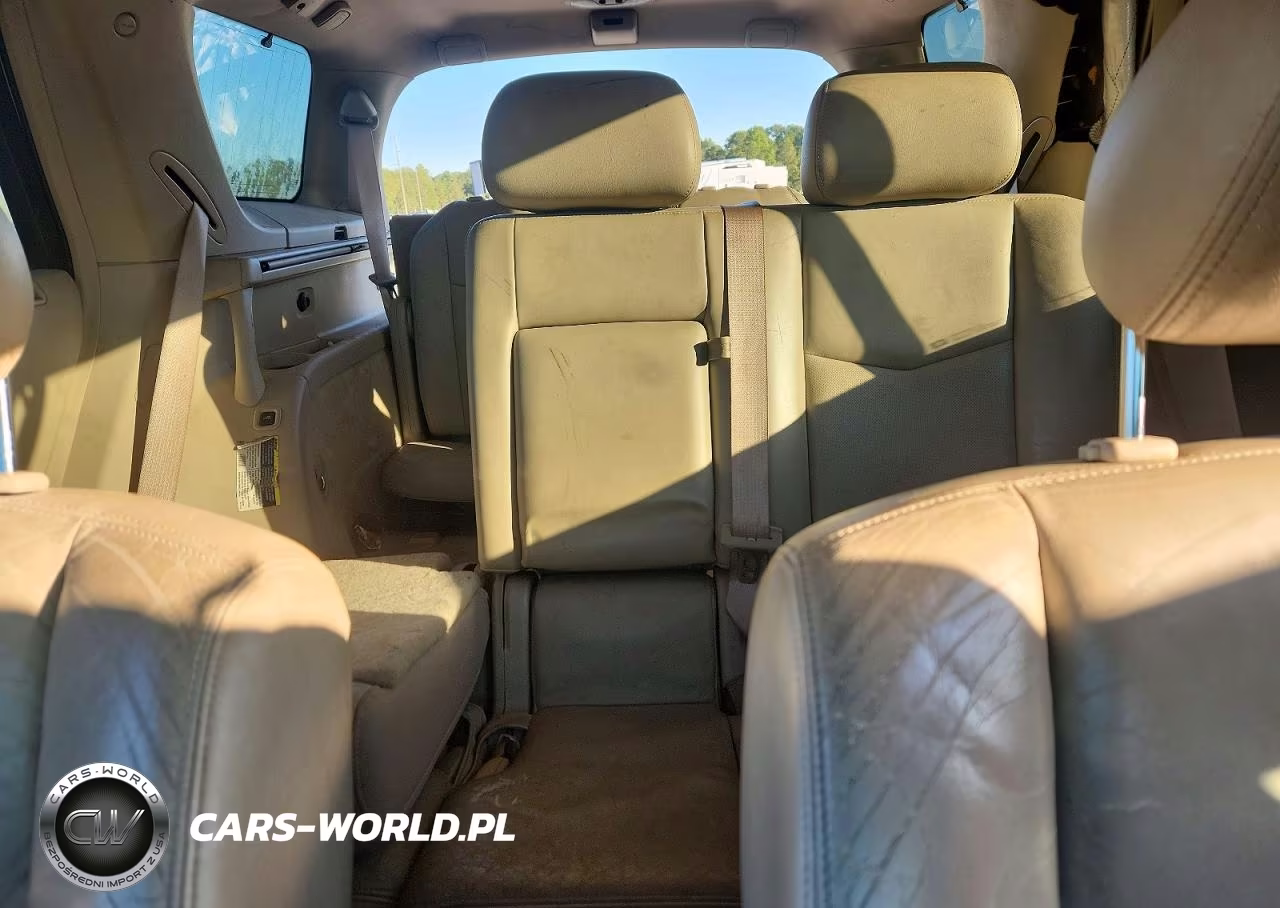 2005 Cadillac Srx VIN:1GYEE637X50210738 - 10
