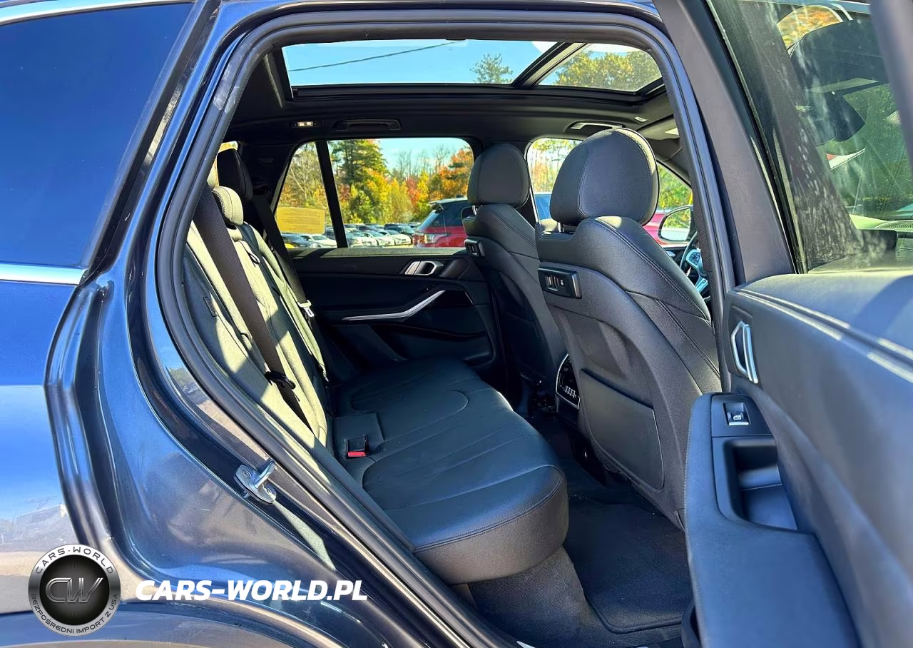 2019 BMW X5 xDrive40I VIN:5UXCR6C53KLL10186 - 8