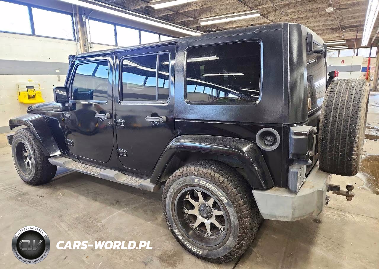 2008 Jeep Wrangler Unlimited Sahara VIN:1J4GA59178L570425 - 2