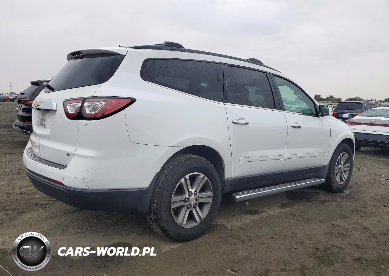 2017 Chevrolet Traverse Lt VIN:1GNKRGKD3HJ120900 - 3