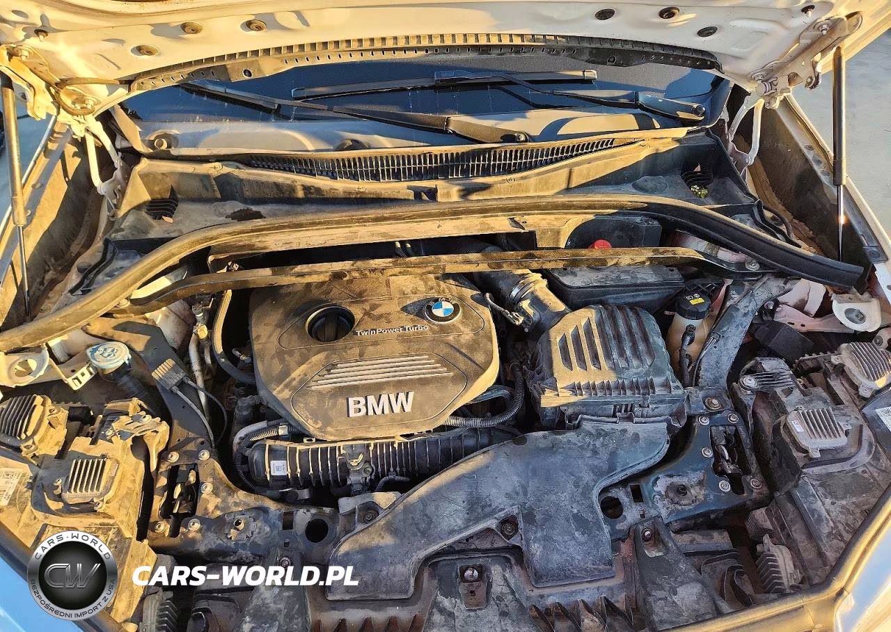 2017 BMW X1 xDrive28I VIN:WBXHT3C36H5F77220 - 11