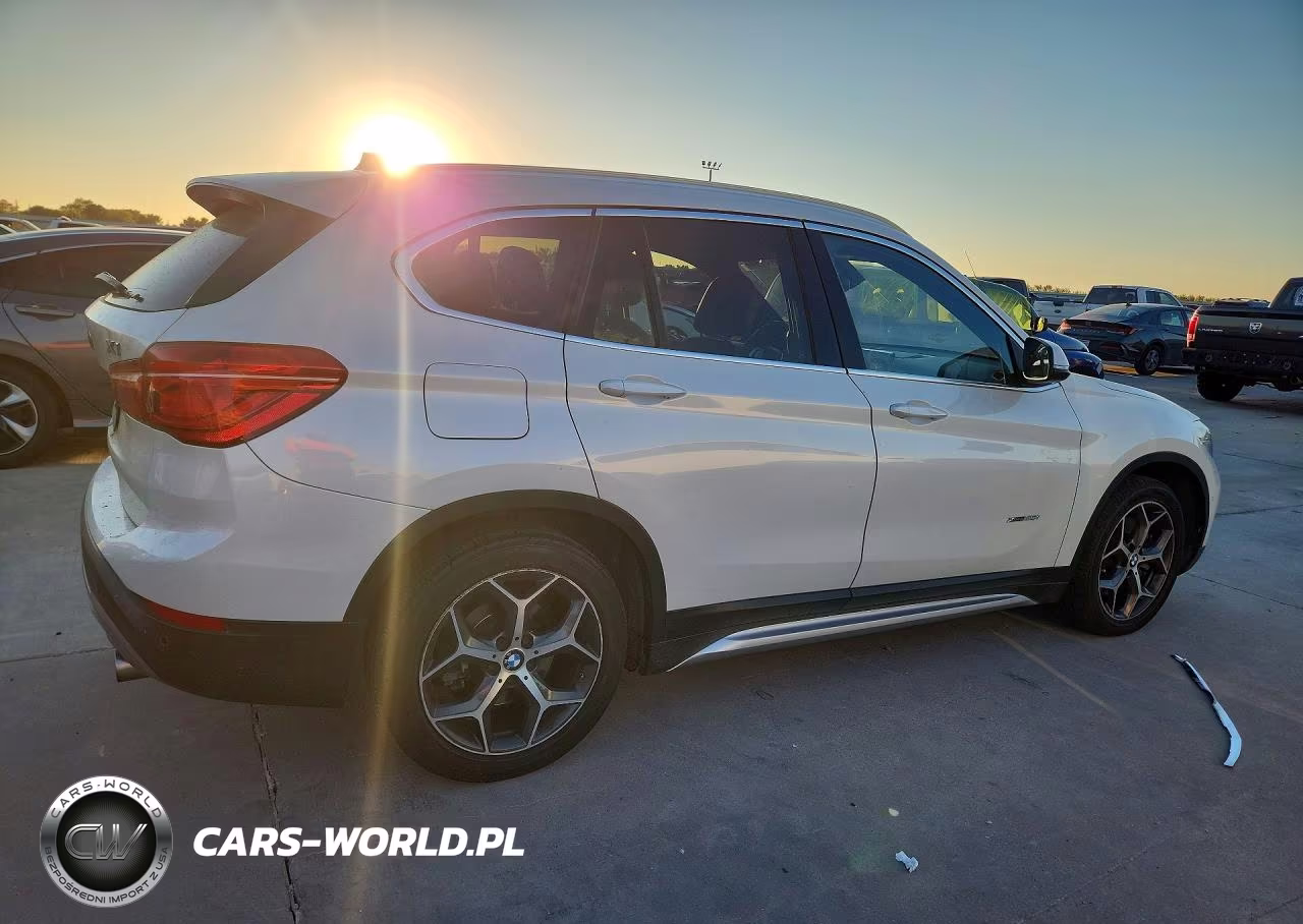 2017 BMW X1 xDrive28I VIN:WBXHT3C36H5F77220 - 3