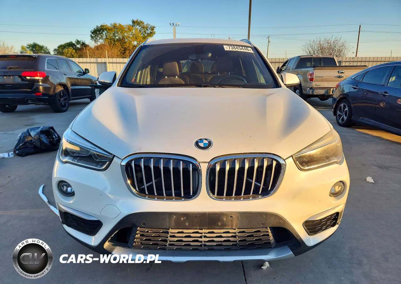 2017 BMW X1 xDrive28I VIN:WBXHT3C36H5F77220 - 5