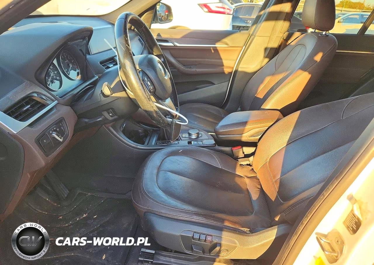 2017 BMW X1 xDrive28I VIN:WBXHT3C36H5F77220 - 7