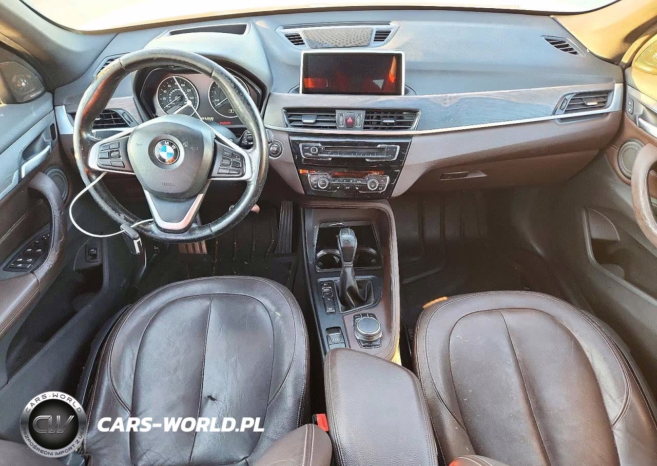 2017 BMW X1 xDrive28I VIN:WBXHT3C36H5F77220 - 8